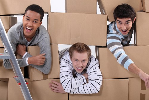 Local moving team planning access for an Enfield property