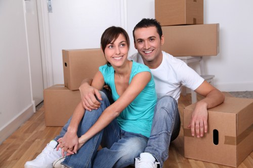 Organised moving day unpacking support for Enfield customers